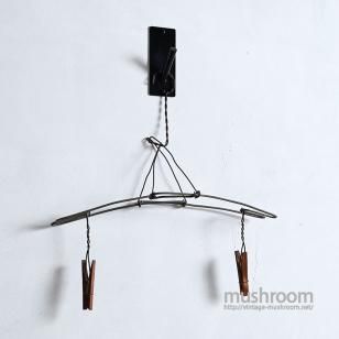 ANTIQUE WIRED HANGER