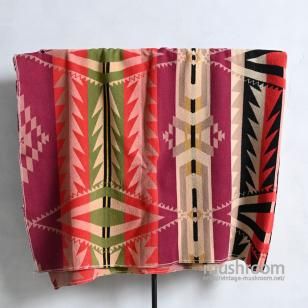 OLD BEACON NATIVE PATTERN CAMP BLANKET