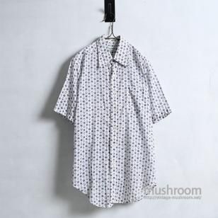 ABERCROMBIE&FITCH 