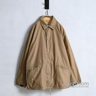 L.L.BEAN NYLON COACH JACKET WITH CHINSTRAPMINT CONDITIONLARGE
