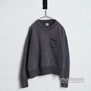 QUALITY-KNIT V-NECK BLACK SWEAT SHIRT with POCKETAround 1950'S/LARGE/NICE FADE