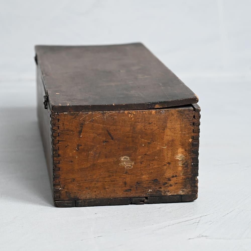 Yahoo!オークション - 【G125】ヘッドレスクイーン DAGGER CHEST
