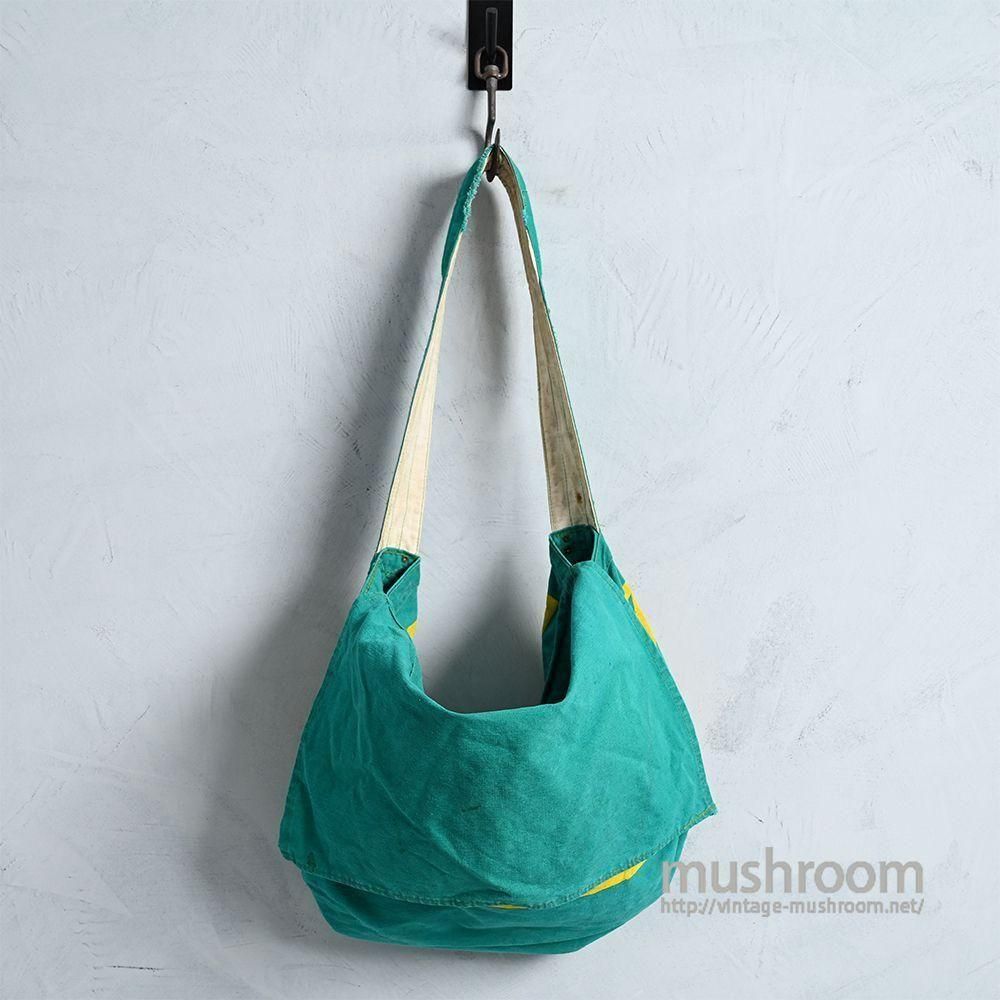 hood newspaper bag モリハルナの通販 by aluu｜ラクマ