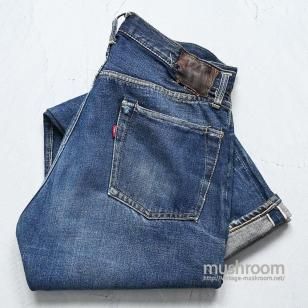 WW2 LEVI'S S501XX JEANS with LAUREL BUTTONGOOD CONDITION