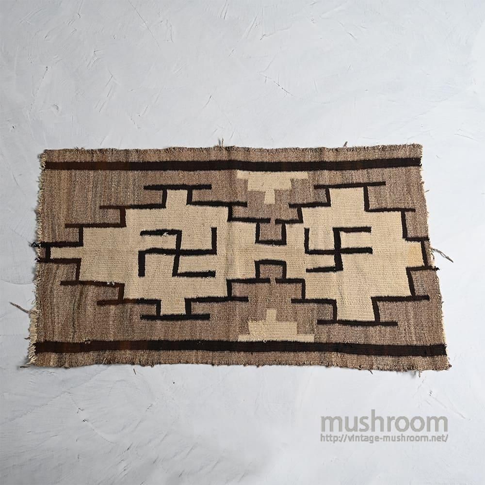 ANTIQUE NAVAJO RUG with SWASTIKAAround 1920'S/GOOD CONDITION 