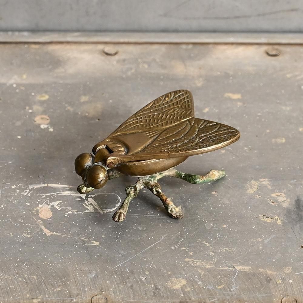 ENGLISH BRASS FLY TRINKET BOXAround 1950'S/GOOD CONDITION