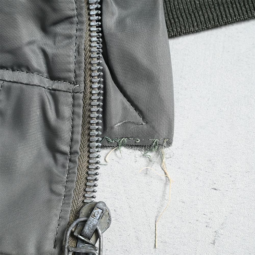 USAF B-15D FLIGHT JACKET with SQUADRON PATCH（'53/VERY GOOD