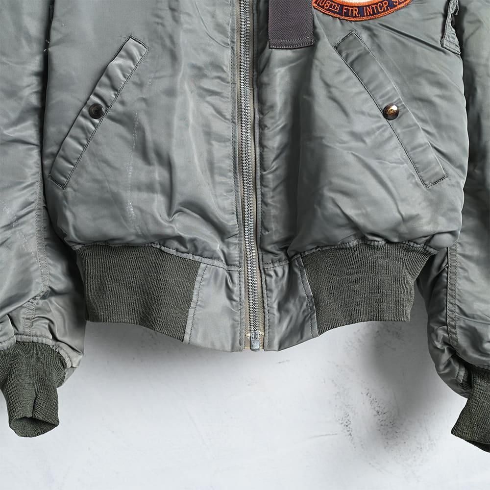 USAF B-15D FLIGHT JACKET with SQUADRON PATCH（'53/VERY GOOD