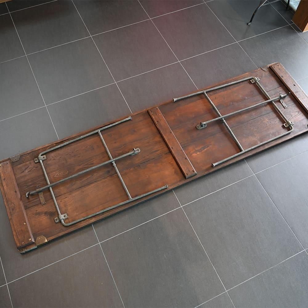 米国WV製アーミッシュヴィンテージ　へレンズ・ハートテーブル　WVRipley製 デンマークヴィンテージ サイドテーブル – TIME HYPE