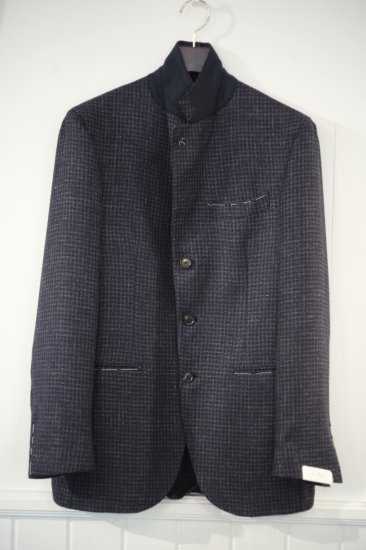 <img class='new_mark_img1' src='https://img.shop-pro.jp/img/new/icons35.gif' style='border:none;display:inline;margin:0px;padding:0px;width:auto;' />De Petrillo Single JKT navy check LINEN/WOOL