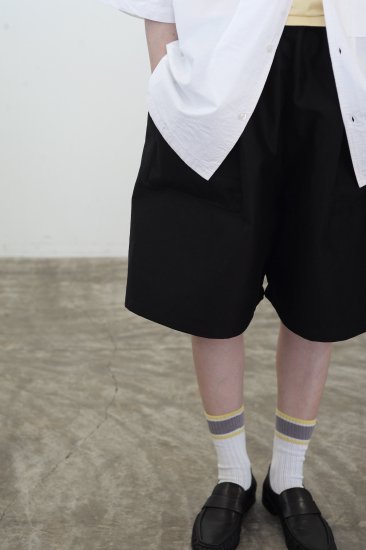 <img class='new_mark_img1' src='https://img.shop-pro.jp/img/new/icons14.gif' style='border:none;display:inline;margin:0px;padding:0px;width:auto;' />r ein   short  pants   [black]