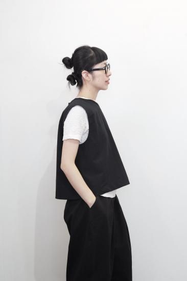 r ein  SHORT  VEST
