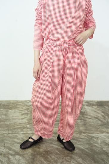 <img class='new_mark_img1' src='https://img.shop-pro.jp/img/new/icons14.gif' style='border:none;display:inline;margin:0px;padding:0px;width:auto;' />r einROUNDISH  PT  [gingham red]