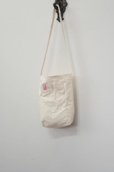 <img class='new_mark_img1' src='https://img.shop-pro.jp/img/new/icons14.gif' style='border:none;display:inline;margin:0px;padding:0px;width:auto;' />r ein  shoulder bag   [ B. ]