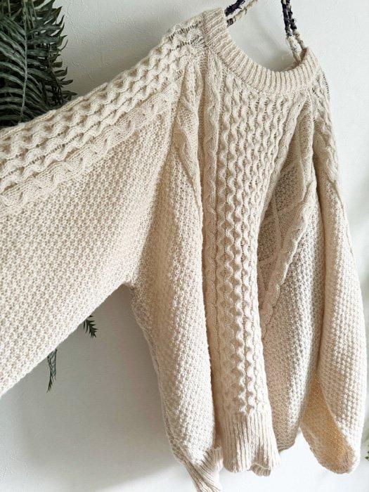 ゆる編みのケーブルニット - NANATONE