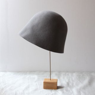 mature ha./free hat back stitch（grey）