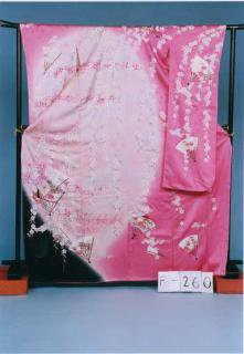 F260トール振袖レンタル 裄69 (身長145-175ヒップ72-102）ピンク系　桜に扇