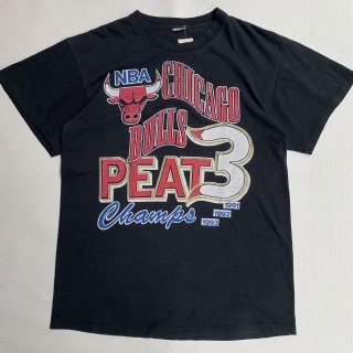 90s VINTAGE CHICAGO BULLS PEAT3 T-SHIRT<BR>90s シカゴブルズ プリントTシャツ