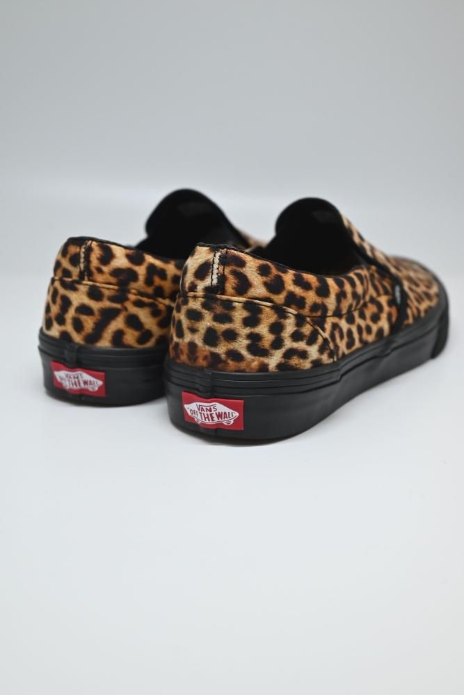 VANS / ヴァンズ Classic Slip-on - 国内厳選ブランド・インポート