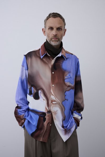 <img class='new_mark_img1' src='https://img.shop-pro.jp/img/new/icons14.gif' style='border:none;display:inline;margin:0px;padding:0px;width:auto;' />UJOH / 硼W Collar Shirts