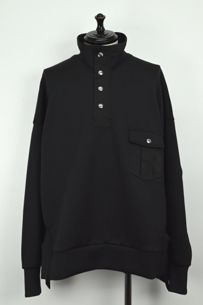 <img class='new_mark_img1' src='https://img.shop-pro.jp/img/new/icons14.gif' style='border:none;display:inline;margin:0px;padding:0px;width:auto;' />UJOH / 硼Stand Collar Pullover