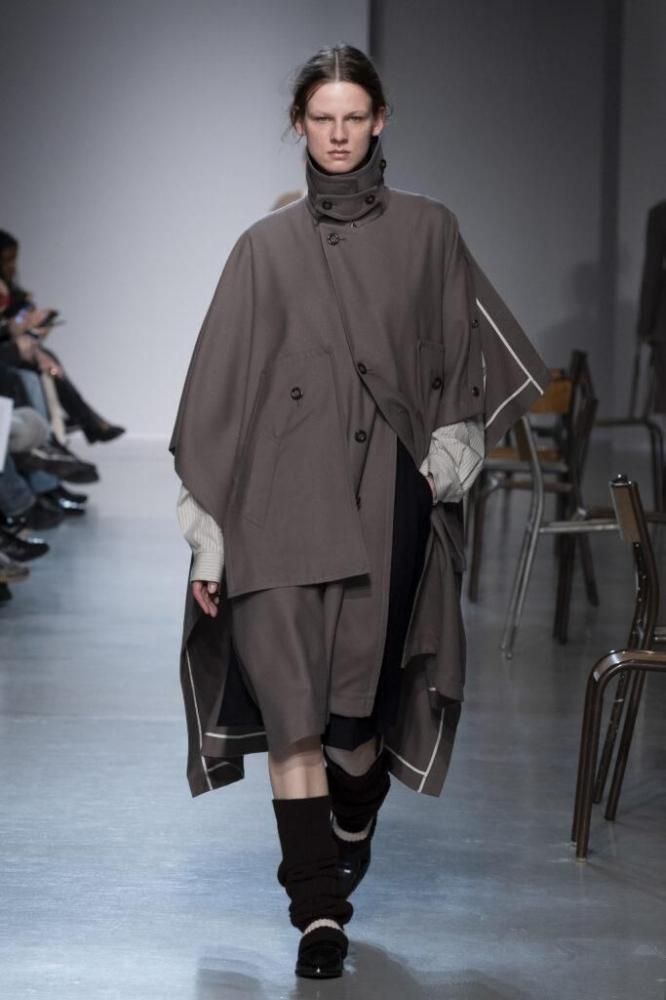 UJOH / ウジョー Square Cloak - 国内厳選ブランド・インポート