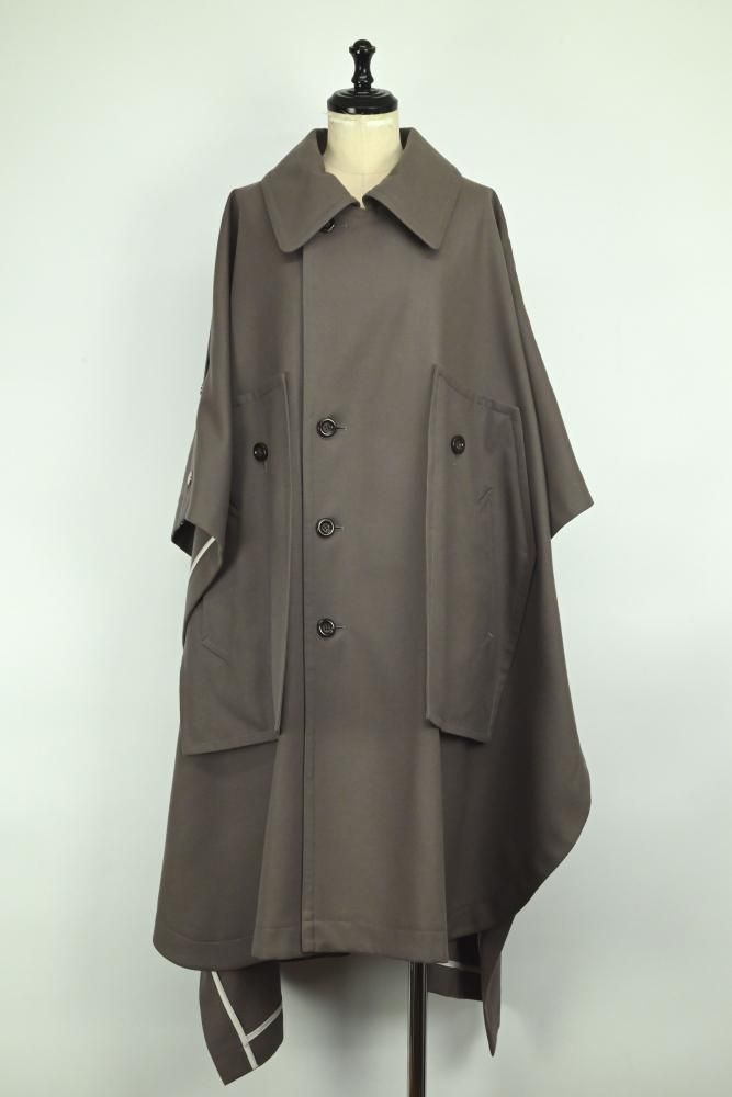 UJOH SQUARE CLOAK ウジョー　ポンチョ　ケープ　コート UJOH / Square Cloak - good LIFE STORE