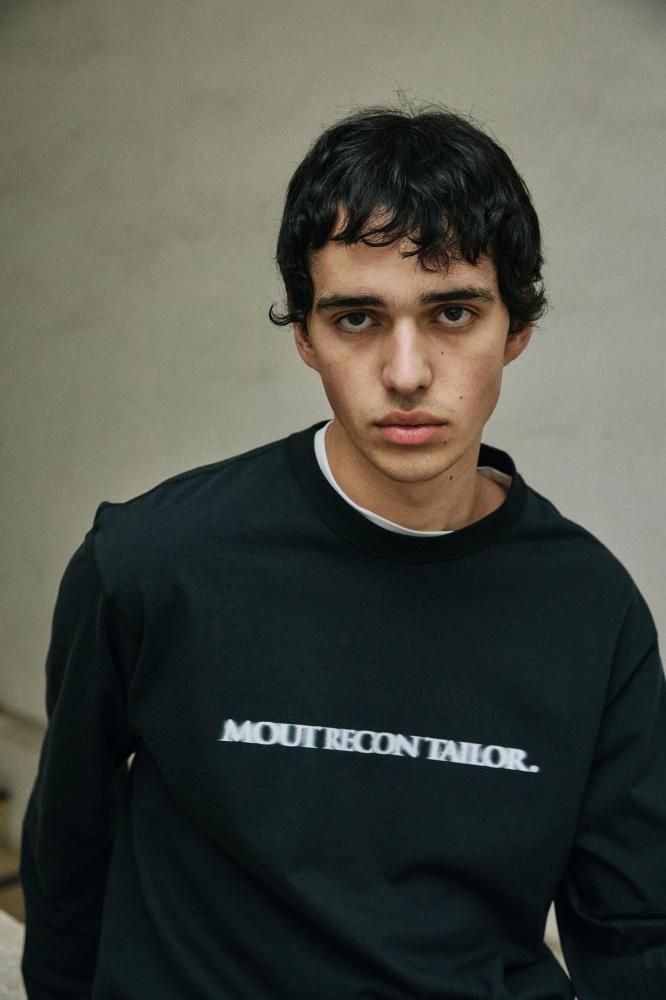 MOUT RECON TAILOR / マウトリーコンテーラー MOUT BLUR LOGO