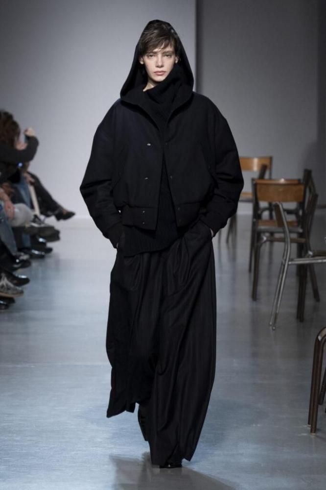 UJOH / ウジョー Inverted Tuck Flare PNT - 国内厳選ブランド