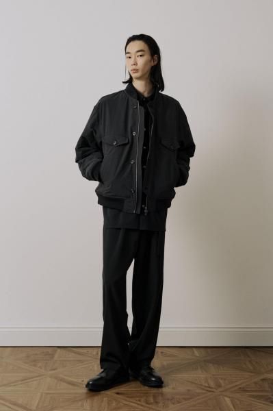 <img class='new_mark_img1' src='https://img.shop-pro.jp/img/new/icons14.gif' style='border:none;display:inline;margin:0px;padding:0px;width:auto;' />UJOH / 硼4 Pockets Zip-up Rib Blouson