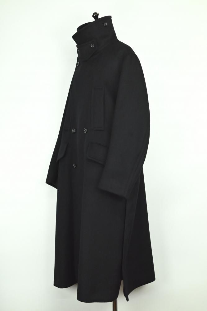 UJOH / ウジョー Chin Strap Coat - 国内厳選ブランド・インポート