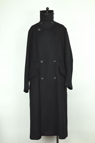 <img class='new_mark_img1' src='https://img.shop-pro.jp/img/new/icons14.gif' style='border:none;display:inline;margin:0px;padding:0px;width:auto;' />UJOH / 硼Chin Strap Coat