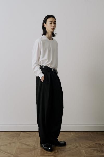 <img class='new_mark_img1' src='https://img.shop-pro.jp/img/new/icons14.gif' style='border:none;display:inline;margin:0px;padding:0px;width:auto;' />UJOH / 硼Cross Tuck PNT
