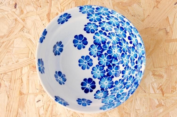 ポーリッシュポタリー のボウル(中)φ15cm