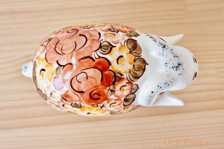 ヴウォツワヴェク陶器の置物