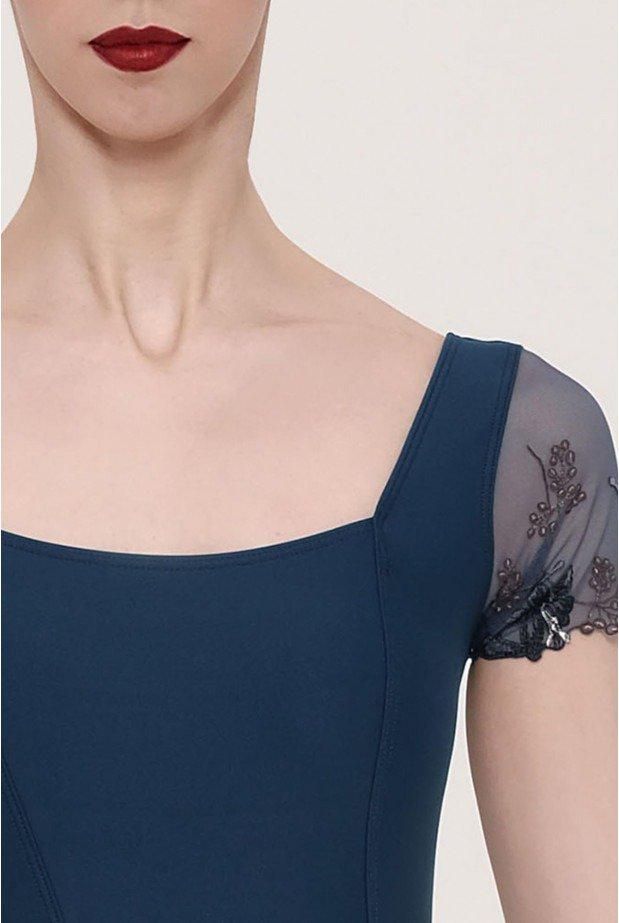 Wear Moi〈ウェアモア〉 LISERON(リズロン) Wear Moi〈ウェアモア〉 LISERON(リズロン) | バレエ・ウェア
