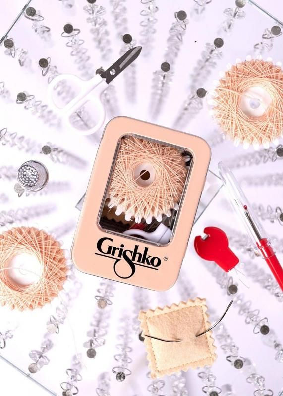 Grishko（グリシコ）プレミアムソーイングキット（缶入り裁縫