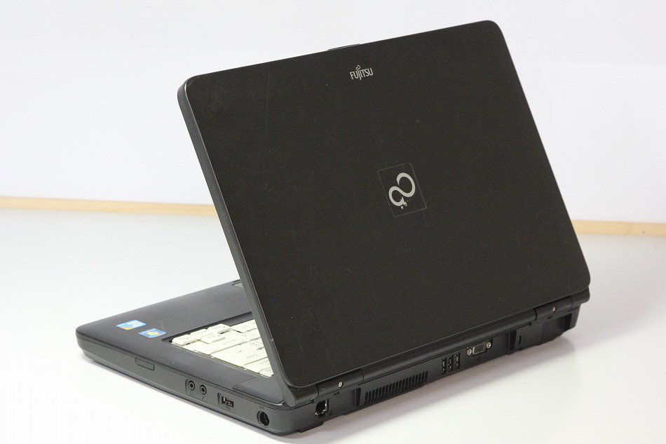 LIFEBOOK A550/B｜中古ノートPC 富士通 FMV Core i5-560M 2.66GHz/4GB