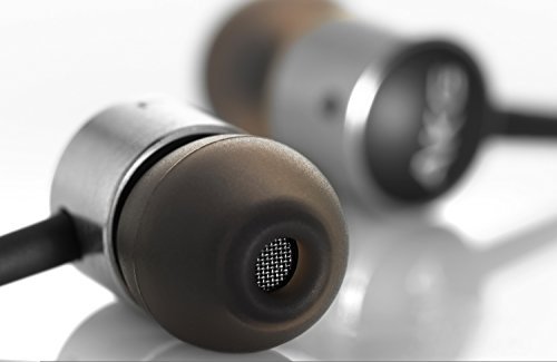 akg ストア カナル 型 イヤホン k374