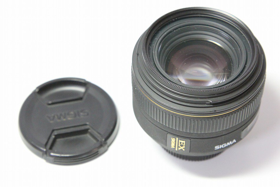SIGMA レンズ 30mm F1.4 EX DC HSM Nikon用