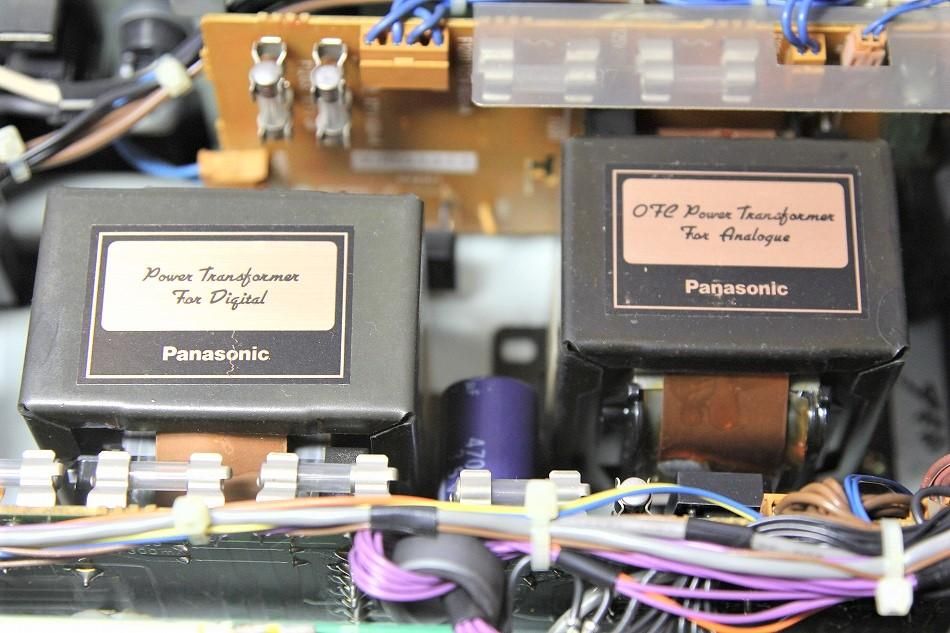 ★【中古/動作品 】★ PANASONIC NV-V10000 再生確認済。 ☆【中古/動作品 】☆ PANASONIC NV-V10000 再生確認済。 2025年