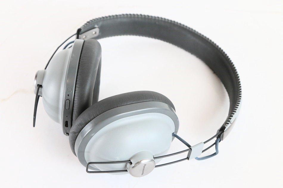 パナソニック ワイヤレスステレオヘッドホン RP-HTX80B-H 【中古品】