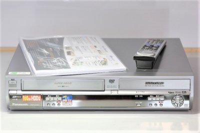 パナソニック DMR-E250V HDD/VHS/DVDレコーダー 【中古品】