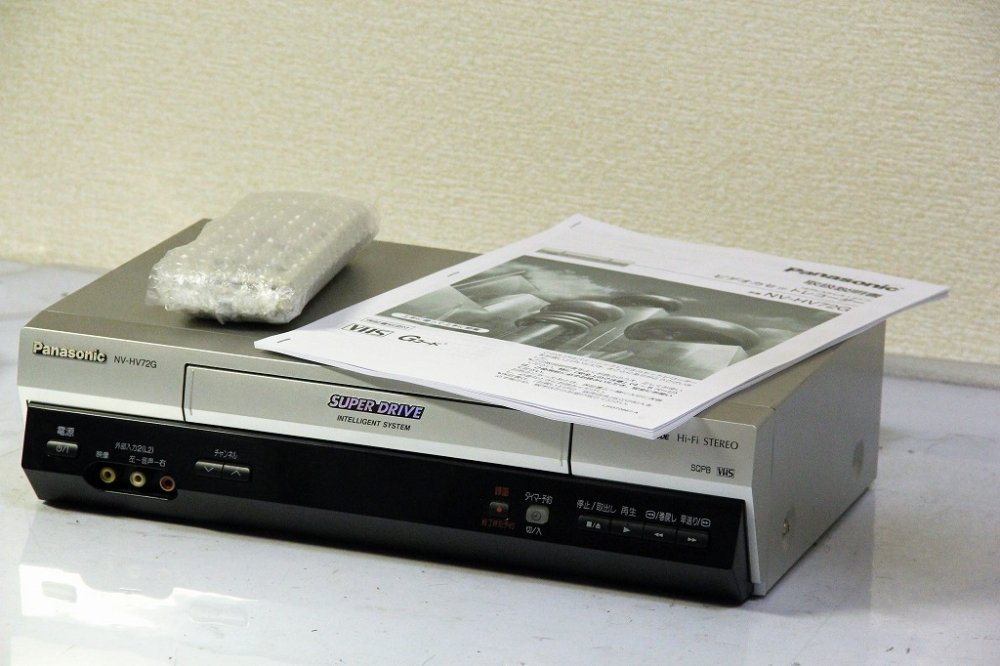 VHSプレイヤー　Panasonic NV-HV72G ビデオデッキ