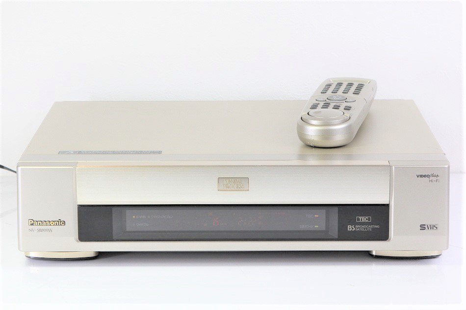Panasonic　S-VHS ビデオデッキ NV-SVB300 元箱あり