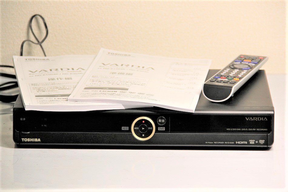 TOSHIBA VARDIA デジタルチューナー搭載ハイビジョンレコーダー HDD1TB RD-E1004K 【中古品】
