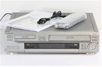 SONY WV-BW3 VHS+Hi8 ビデオデッキ【中古整備品】