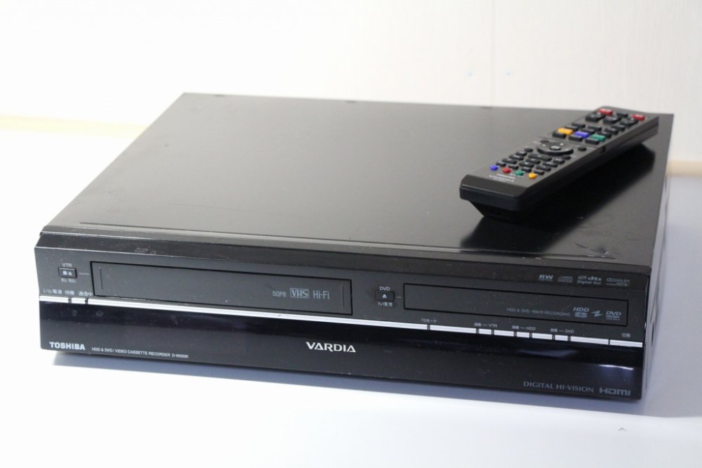 品)TOSHIBA 東芝 D-W250K VTR一体型ハイビジョンレコーダー (HDD/DVD/VHSレ