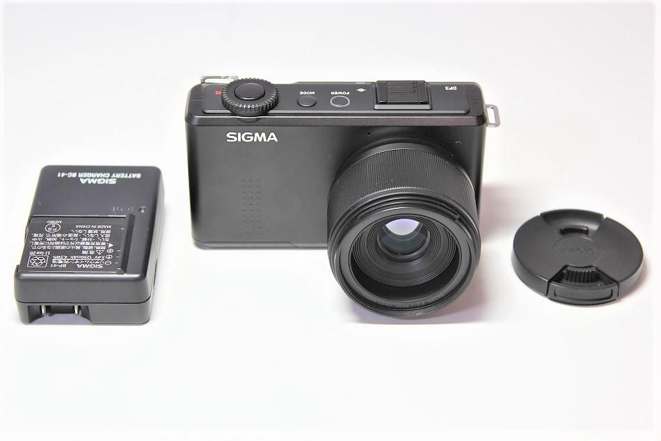 DP3 Merrill｜SIGMA デジタルカメラ 4,600万画素 FoveonX3｜中古品