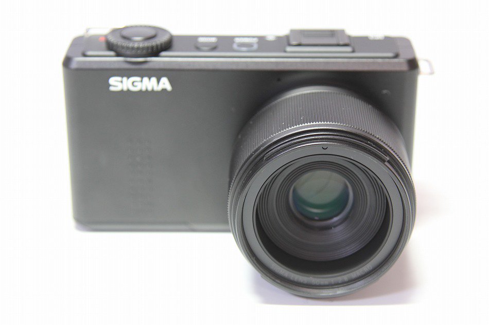 DP3 Merrill｜SIGMA デジタルカメラ 4,600万画素 FoveonX3｜中古品